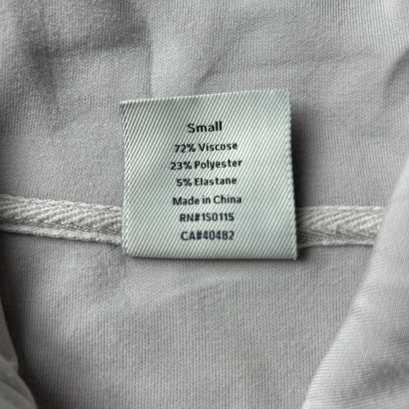 Varley Double Soft Gray Half-Zip Sweatshirt - Picture 3 of 4